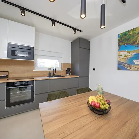 Villa Urban Ražanj Exteriör bild