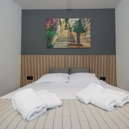 Villa Urban Ražanj Exteriör bild